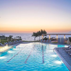 Ammos Luxury Resort